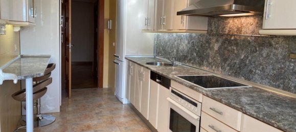 4 bedrooms Apartment in Valladolid, Spain No. 60210 15