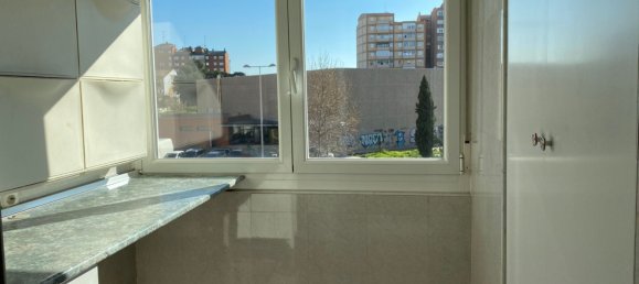 4 bedrooms Apartment in Valladolid, Spain No. 60210 12