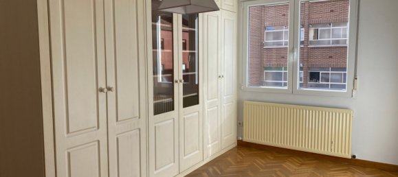 4 bedrooms Apartment in Valladolid, Spain No. 60210 27