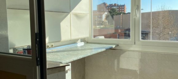 4 bedrooms Apartment in Valladolid, Spain No. 60210 11