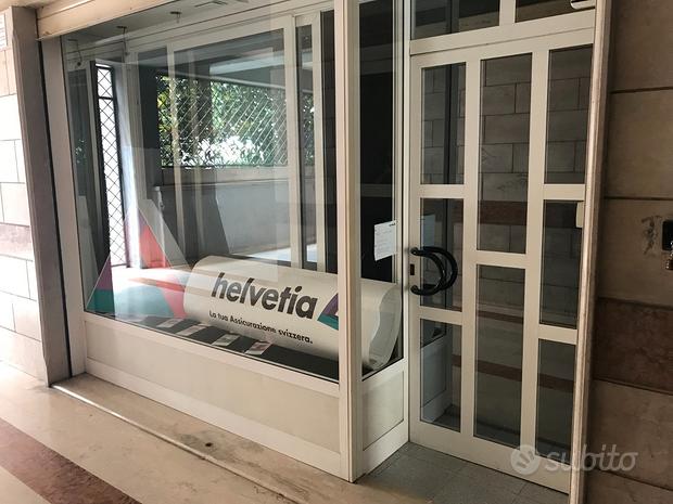 Propiedad comercial de 1 habitación en Guidonia Montecelio, Italy No. 298000