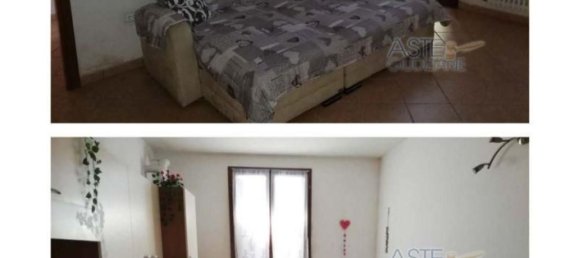 5 bedrooms Apartment in Castellucchio, Italy No. 381826 2