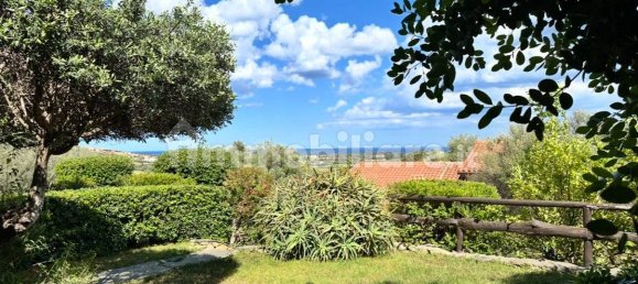 Квартира с 1 спальней в Будони, Италия № 267040 2