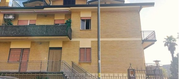 Apartamento de 2 dormitorios en Aquino, Italy No. 53033 2