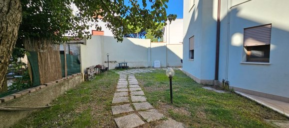 4 rooms Apartment in Grosseto, Italy No. 39986 23