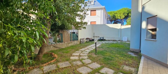 4 rooms Apartment in Grosseto, Italy No. 39986 22