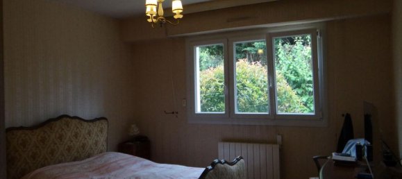 Casa de 3 dormitorios en Saint-Sebastien-sur-Loire, France No. 95577 20