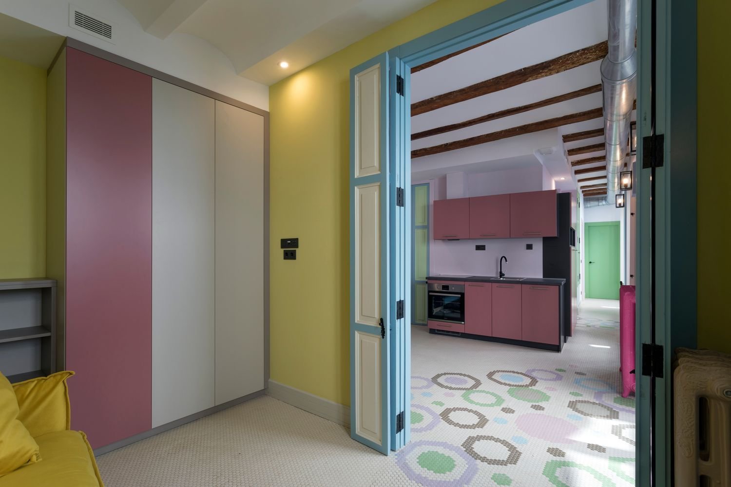 Gebäude in Valencia, Spain 475m², Nr. 109543