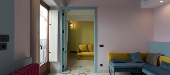 Gebäude in Valencia, Spain 475m², Nr. 109543 2