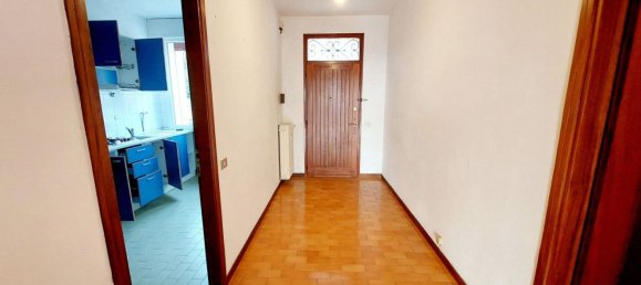 Квартира с 4 комнатами в Азоло, Италия № 177571 8