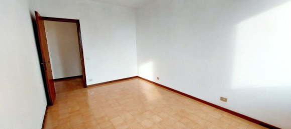 Квартира с 4 комнатами в Азоло, Италия № 177571 13