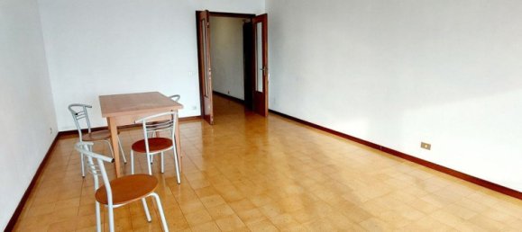 Квартира с 4 комнатами в Азоло, Италия № 177571 3