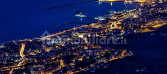 2 bedrooms Apartment in Genzano di Roma, Italy No. 281047 12