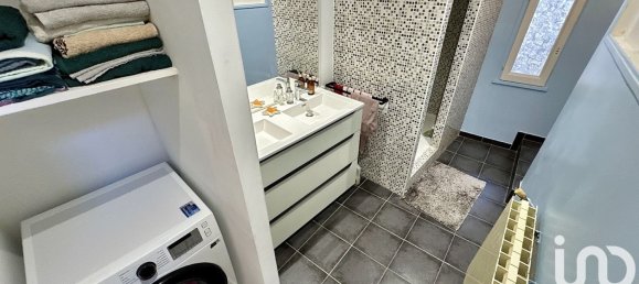 2 bedrooms House in Orange, France No. 295065 5