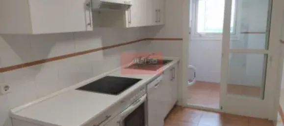 Квартира с 3 спальнями в Оренсе, Испания № 140477 16