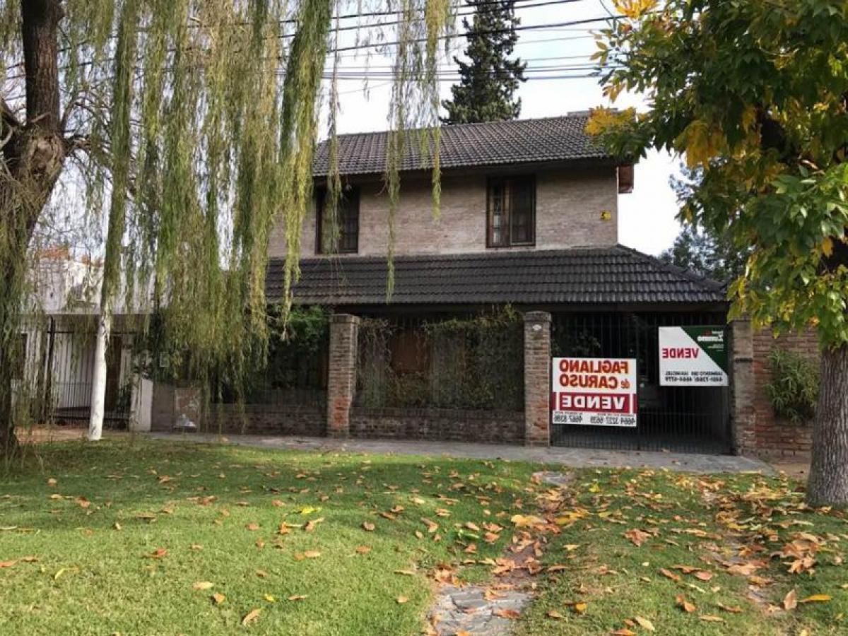 Casa T3 em San Miguel, Argentina N.º 66525