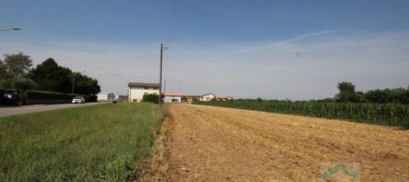 Terreno en Udine, Italy 2040 m² No. 23617 20