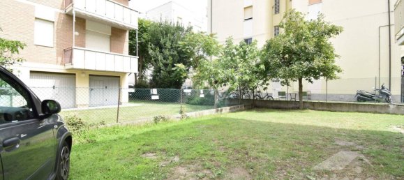 2 bedrooms Apartment in Ravenna, Italy No. 85124 21