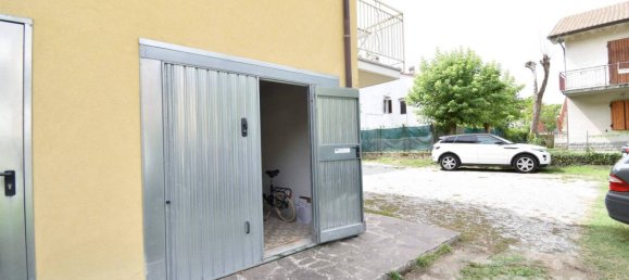 2 bedrooms Apartment in Ravenna, Italy No. 85124 18