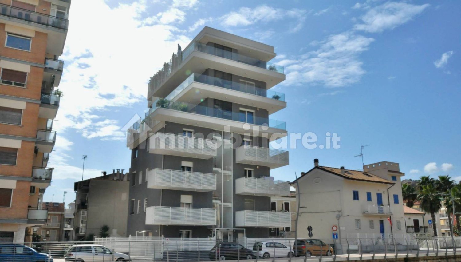 2 Schlafzimmer Wohnung in San Benedetto del Tronto, Italy, Nr. 228661