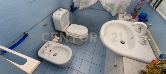 1 bedroom Apartment in Catania, Italy No. 351622 37