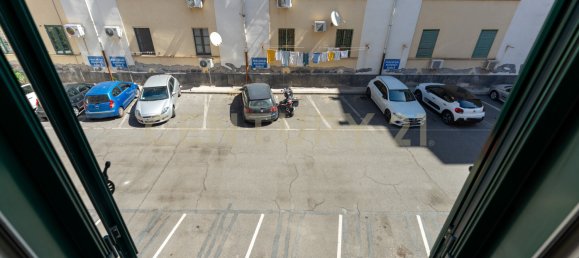 1 bedroom Apartment in Catania, Italy No. 351622 31