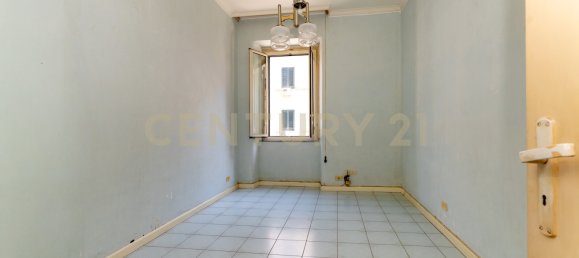 1 bedroom Apartment in Catania, Italy No. 351622 2