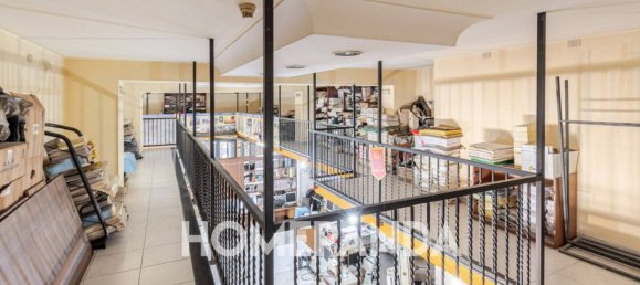 3-salle Propriété commerciale à Pomigliano d'Arco, Italy No. 302218 12