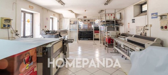 3-salle Propriété commerciale à Pomigliano d'Arco, Italy No. 302218 26