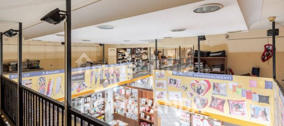 3-salle Propriété commerciale à Pomigliano d'Arco, Italy No. 302218 14