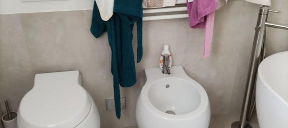 7 bedrooms Villa in Carrara, Italy No. 376032 16