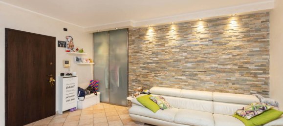 2 Schlafzimmer Wohnung in Turin, Italy, Nr. 49763 21