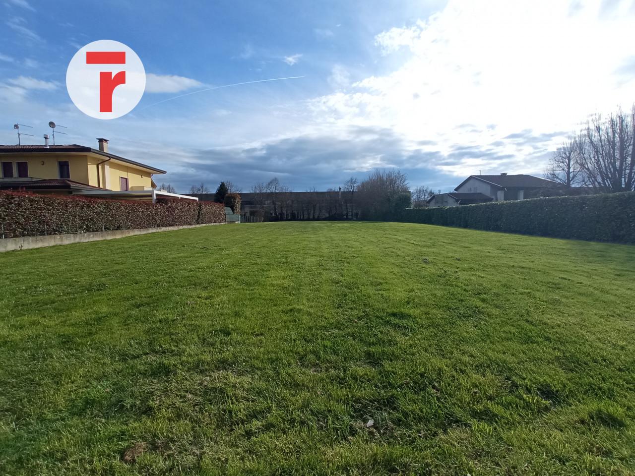 Grundstück in San Giorgio delle Pertiche, Italy 1960m², Nr. 237458