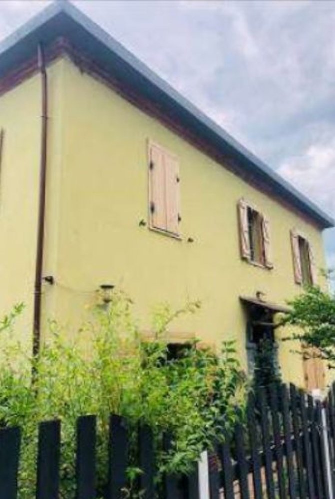 Apartamento de 4 habitaciónes en Castiglione del Lago, Italy No. 39000