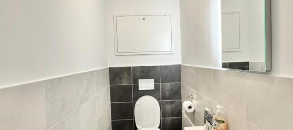 Apartamento de 4 habitaciónes en Favoriten, Austria No. 219279 6