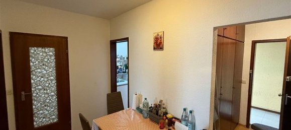 3 rooms Apartment in Offenbach, Germany No. 132702 3
