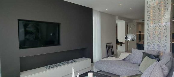 3 bedrooms Apartment in Limassol, Cyprus No. 16679 11