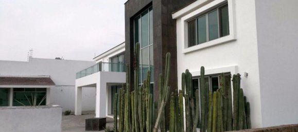 4 bedrooms House in Queretaro, Mexico No. 150026 2