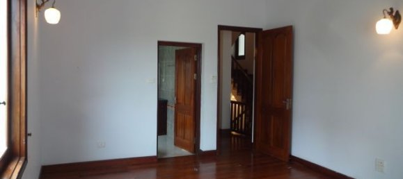 6 bedrooms Villa in Tay Ho, Vietnam No. 4071 11