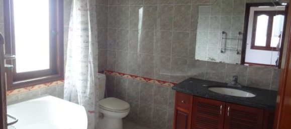 6 bedrooms Villa in Tay Ho, Vietnam No. 4071 13