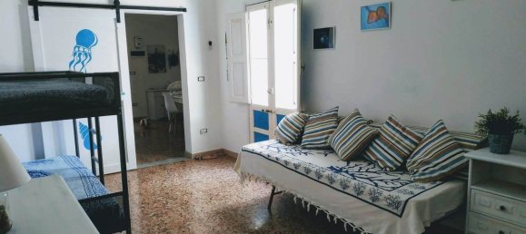 2-salle Appartement à Manduria, Italy No. 371760 11