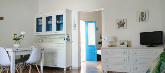 2-salle Appartement à Manduria, Italy No. 371760 17