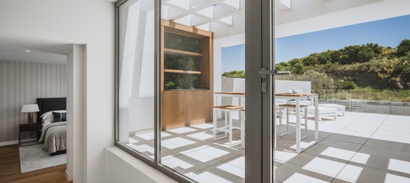 5 bedrooms Villa in Estepona, Spain No. 3068 5