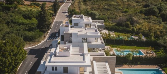 5 bedrooms Villa in Estepona, Spain No. 3068 30