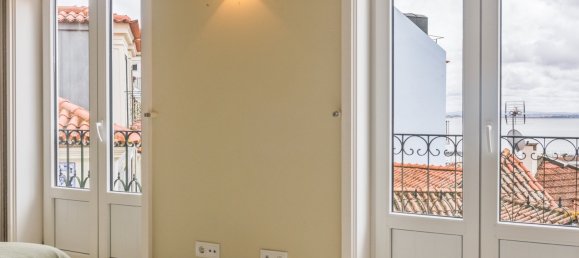 3 غرف نوم منزل ذو طابقين في Lisbon, Portugal رقم 141888 25