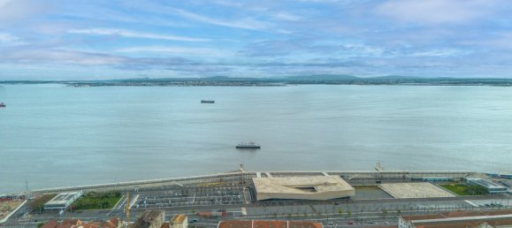 3 غرف نوم منزل ذو طابقين في Lisbon, Portugal رقم 141888 33