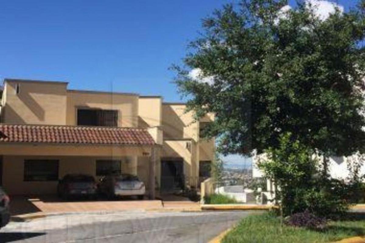 4 bedrooms House in Nuevo Leon, Mexico No. 186791