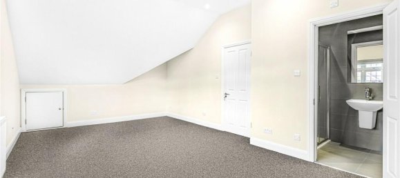 4 bedrooms House in Barnet, United Kingdom No. 6457 14