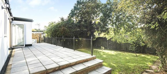 4 bedrooms House in Barnet, United Kingdom No. 6457 21