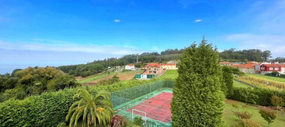 4 bedrooms House in Arteixo, Spain No. 57352 4